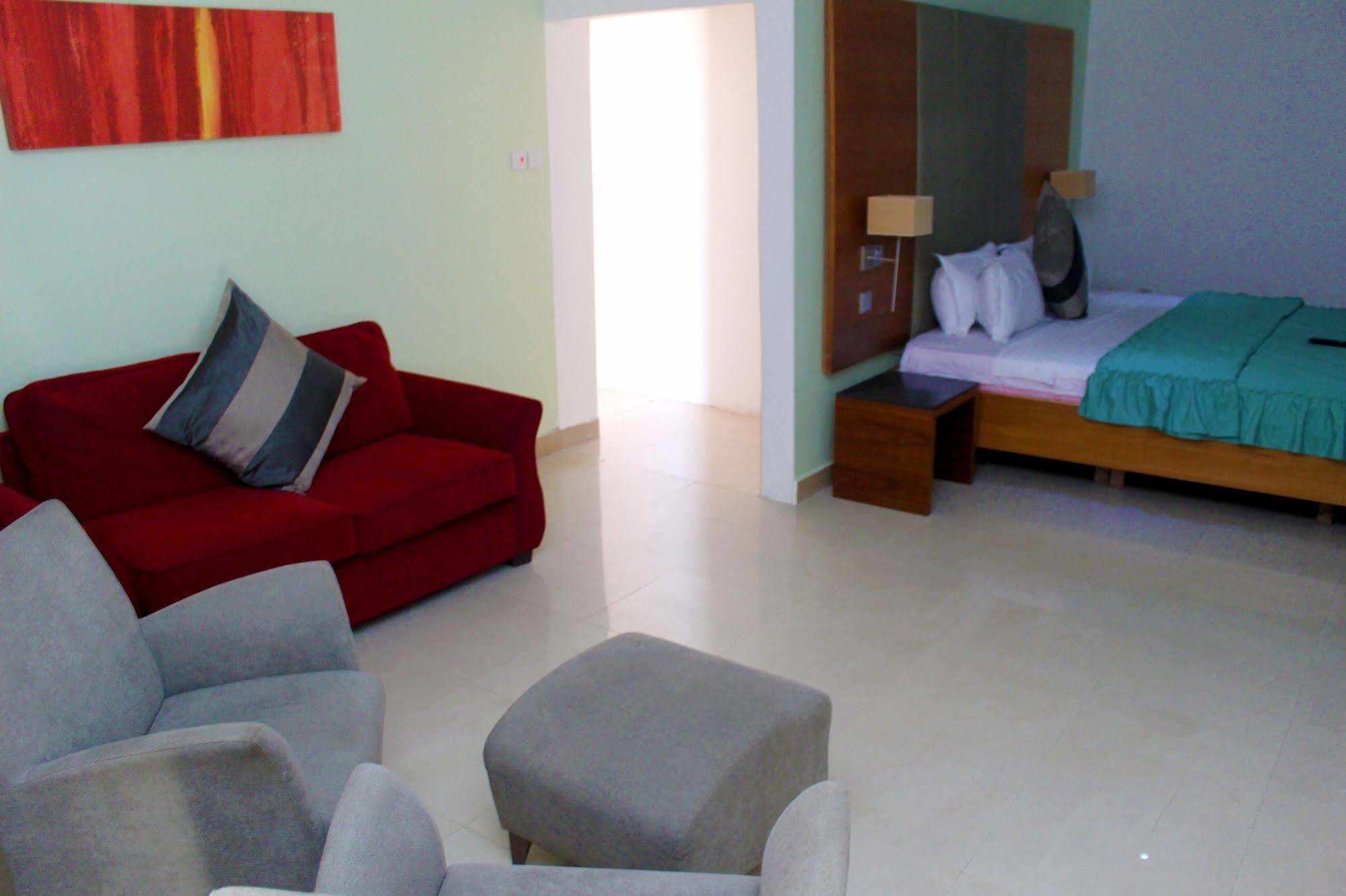 Prestige Suites Accra Exterior photo