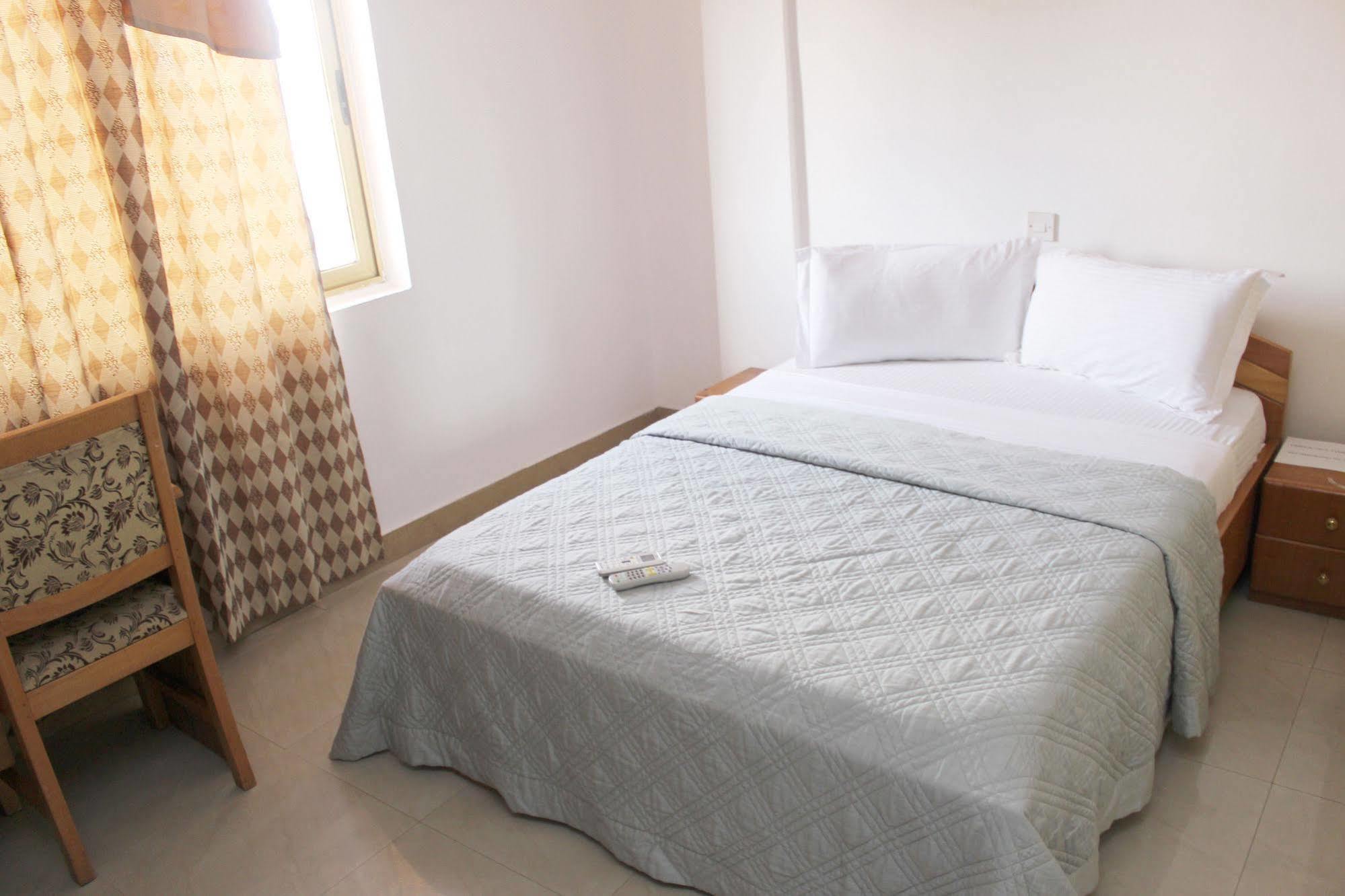 Prestige Suites Accra Exterior photo