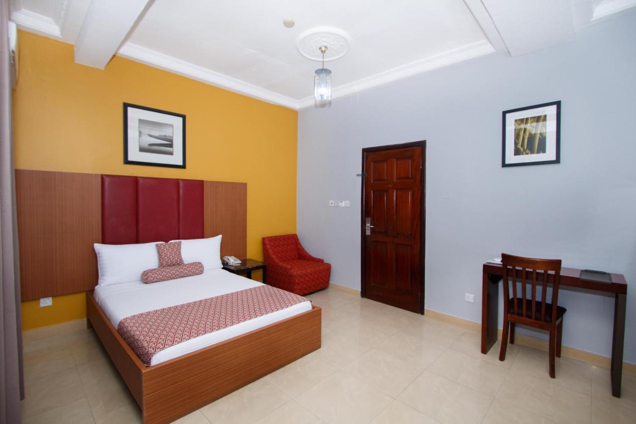 Prestige Suites Accra Exterior photo